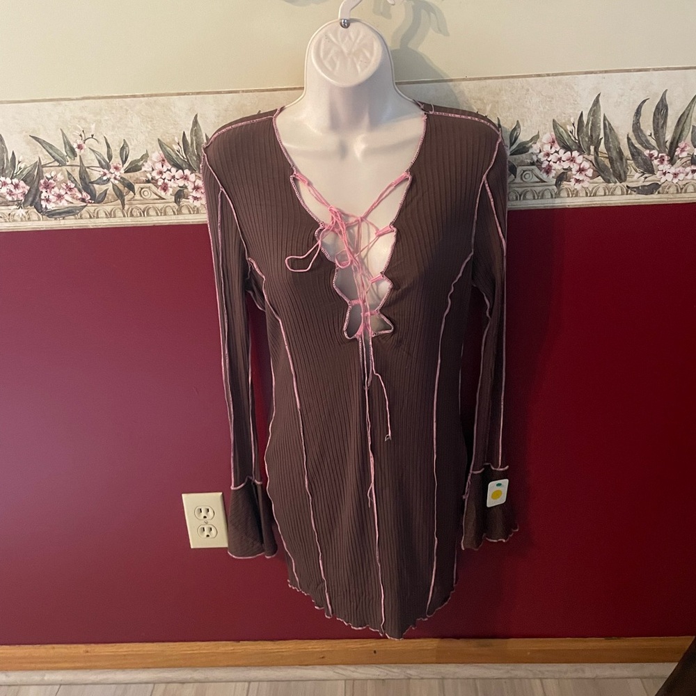 Fashion Nova Brown Ribbed Lace-Up Top with Pink Accent